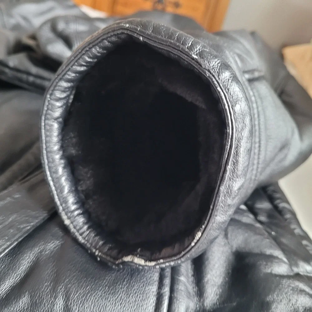 Wilsons Leather Women's Black Tie Waist Zipper Leather Faux Fur Coat Sz L W/Hood - Picture 13 of 14